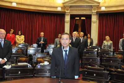 Osvaldo Lpez toma posse como senador na Argentina (27/07).
