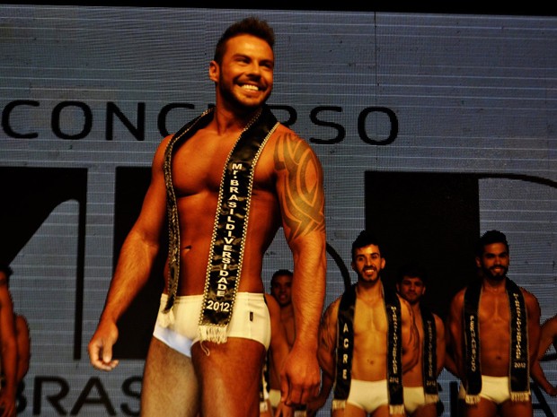 Catarinense foi eleito o Mister Brasil Diversidade 2012.